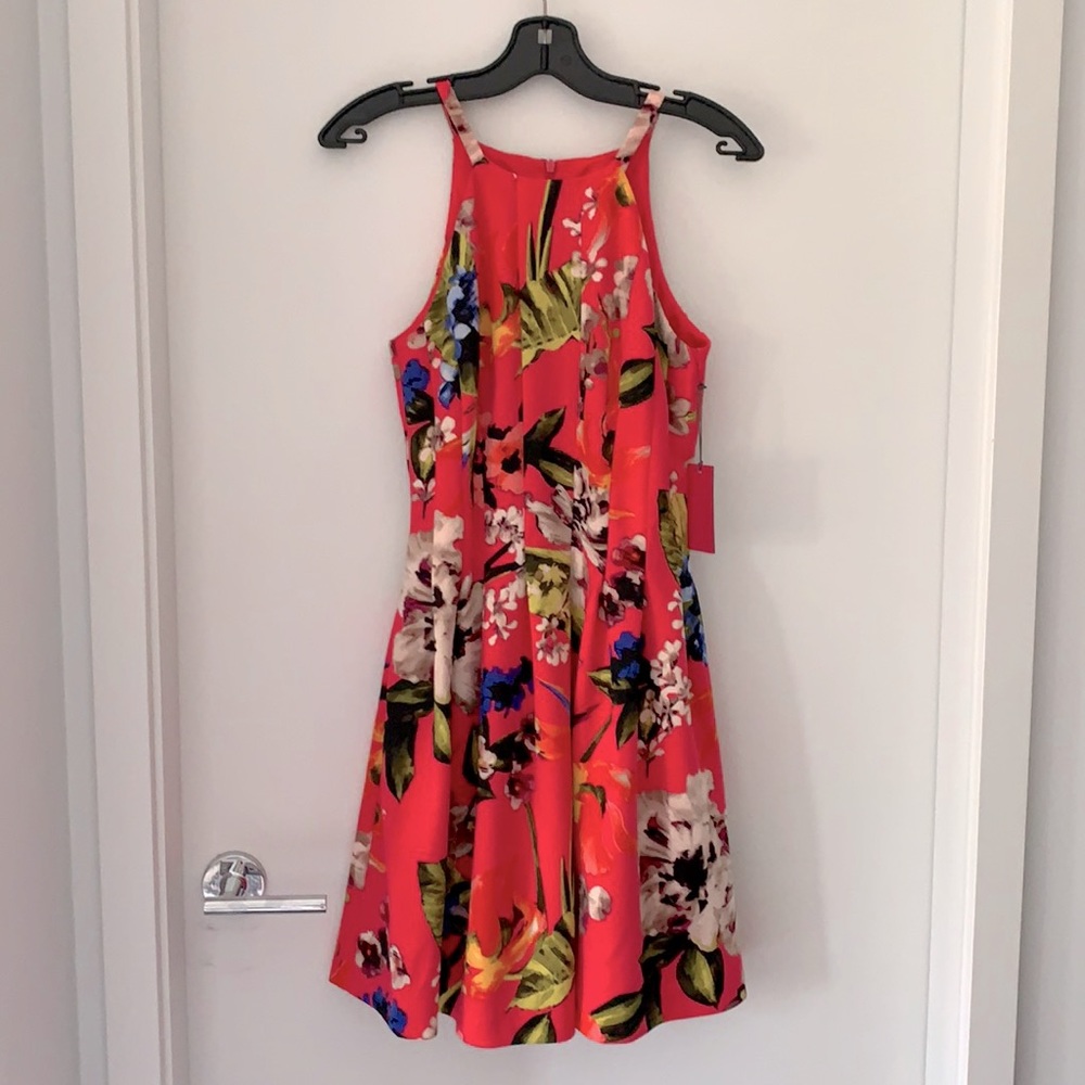 VINCE CAMUTO SCUBA HALTER NECK DRESS BNWOT